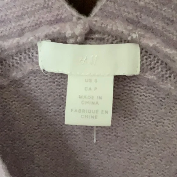 H&M lilac cardigan with rhinestone buttons oversized fit (S) - Picture 8 of 13
